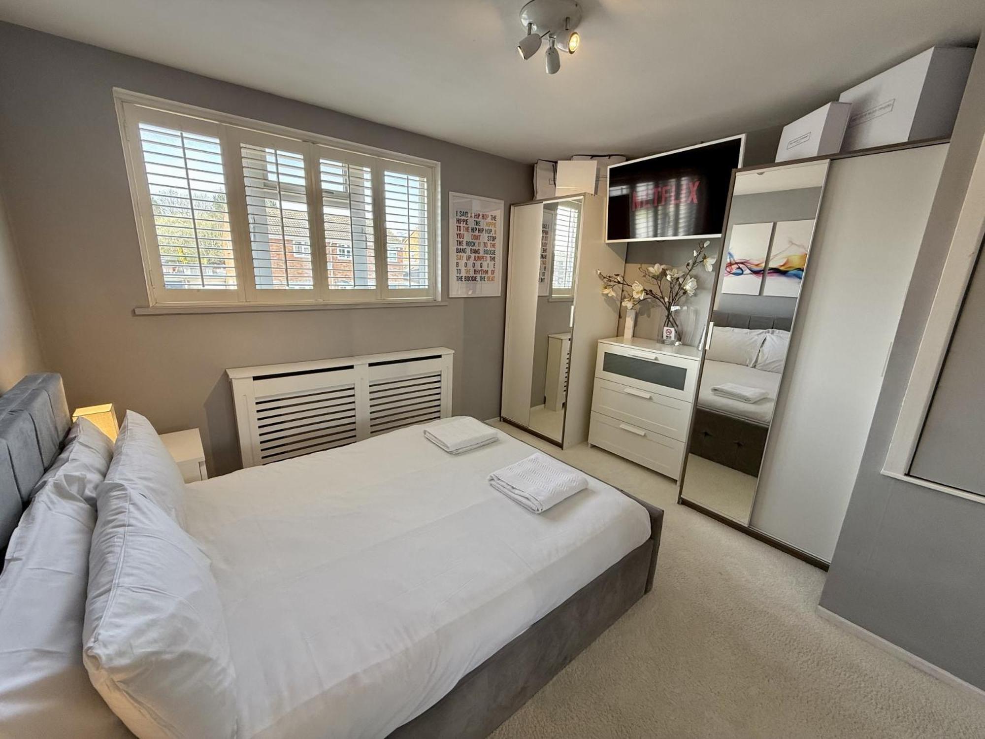 Сasa de vacaciones Fantastic 2-bed House With Parking - Hosted By Hutch Lifestyle Leamington Spa